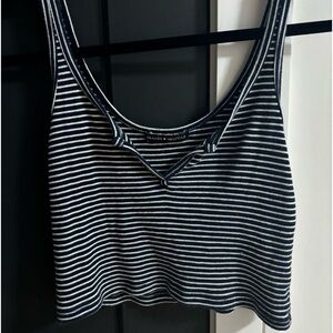 Brandy Melville cropped tank